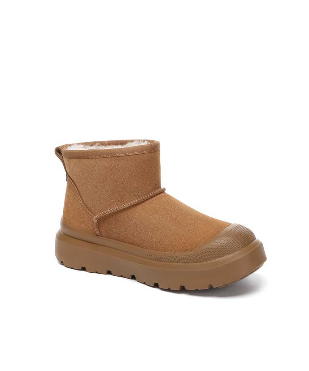 Women's UGG Outdoor Lany Mini Boot Secondary image