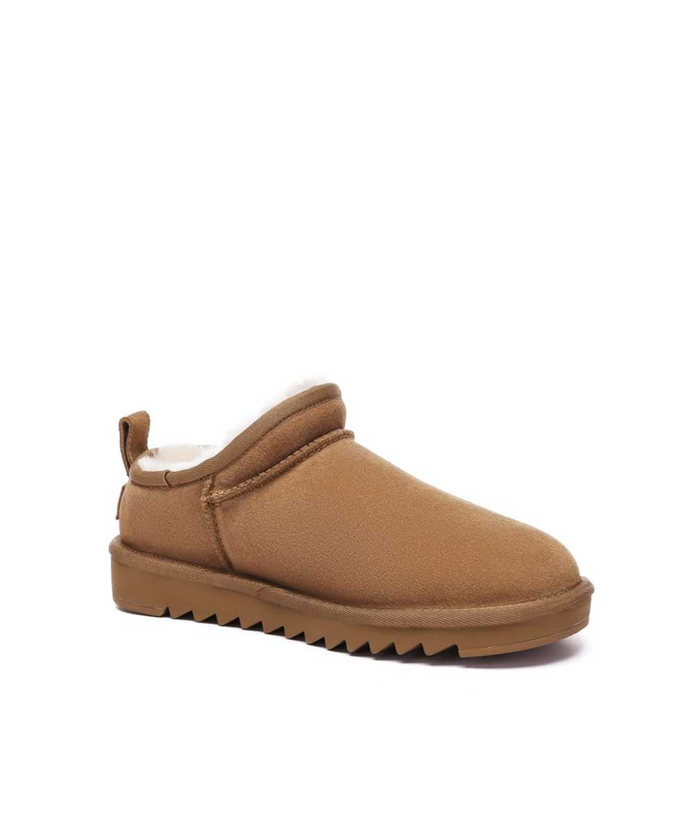 Women's UGG Nano Classic Boot Secondary image