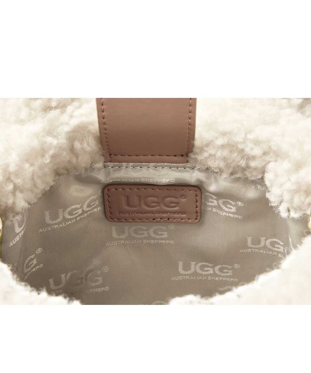 UGG Clove Fluffy Handbag